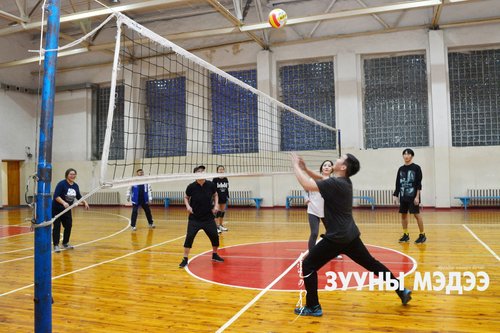 “Вакцин” клубын сэтгүүлчид эрүүл амьдралын зөв хэвшилд уриалав
